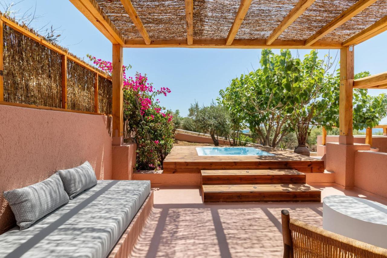 Ξενοδοχείο Akre - Designed For Adults 4*